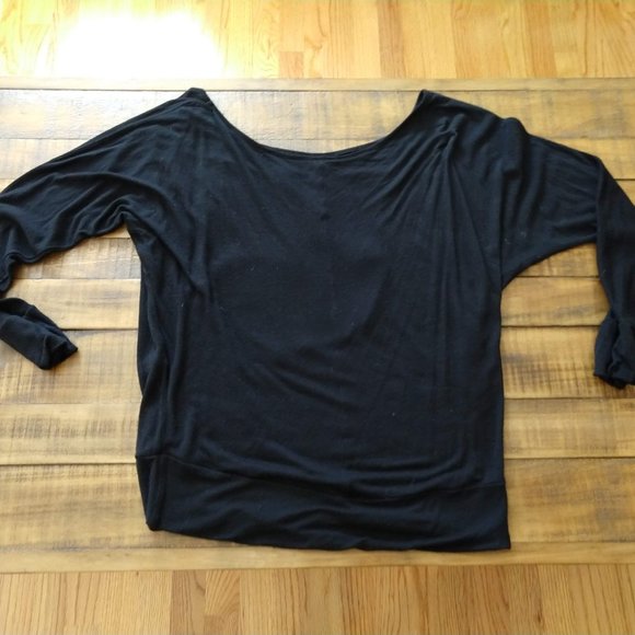 Slouchy Black Top - Sequined Owl - Picture 2 of 4